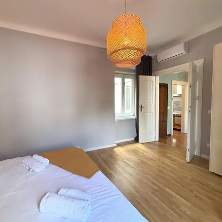 Sottosopra Apartament *