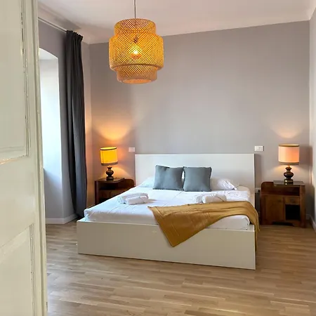 Sottosopra Apartment Trieste